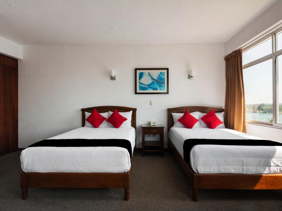 Capital O Florida Tuxpan, Veracruz Tuxpan  Екстериор снимка