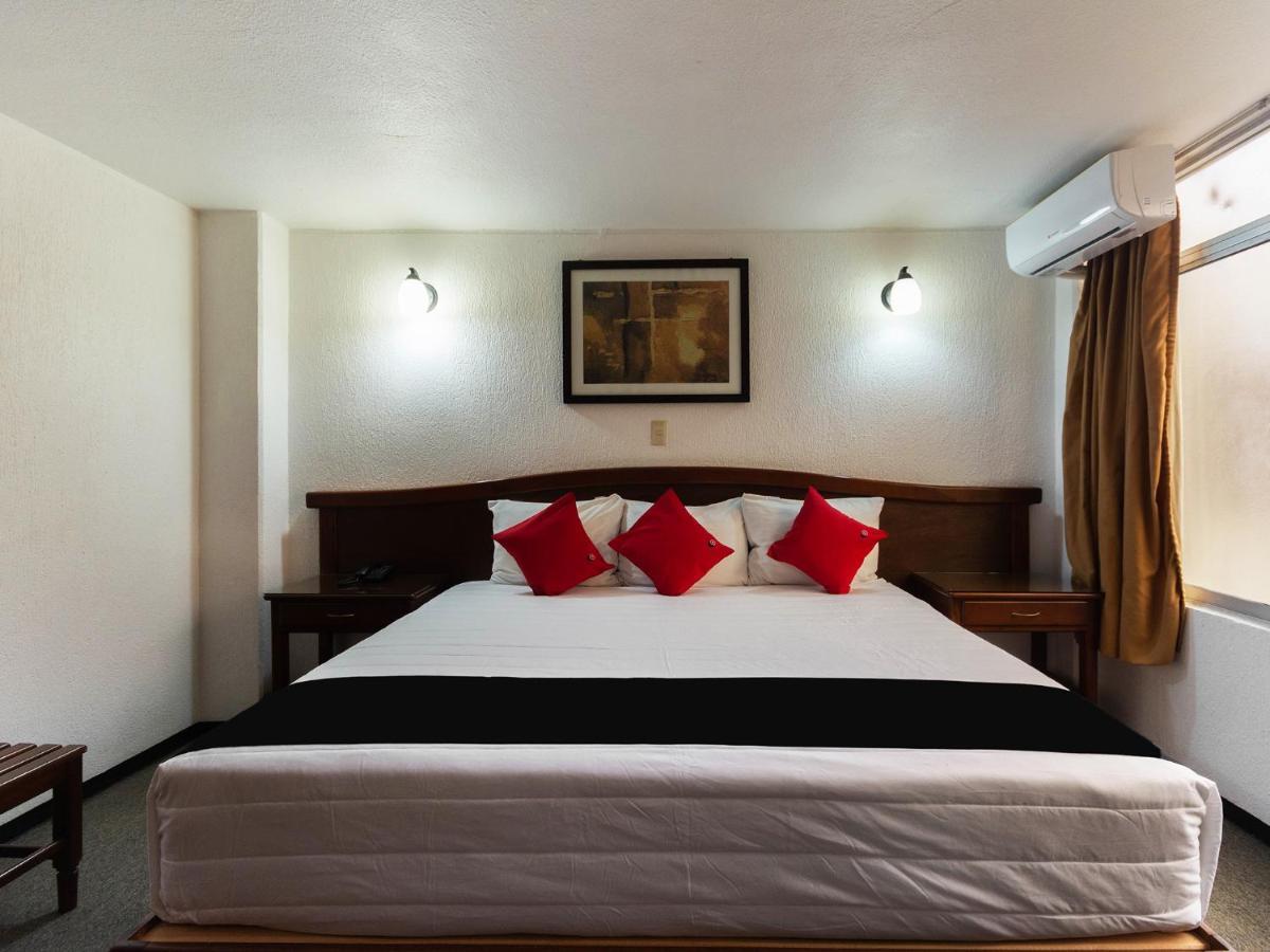 Capital O Florida Tuxpan, Veracruz Tuxpan  Екстериор снимка