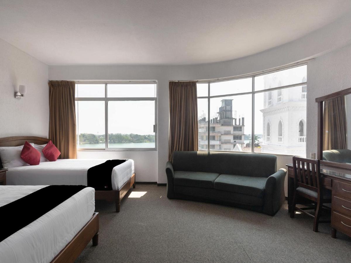 Capital O Florida Tuxpan, Veracruz Tuxpan  Екстериор снимка
