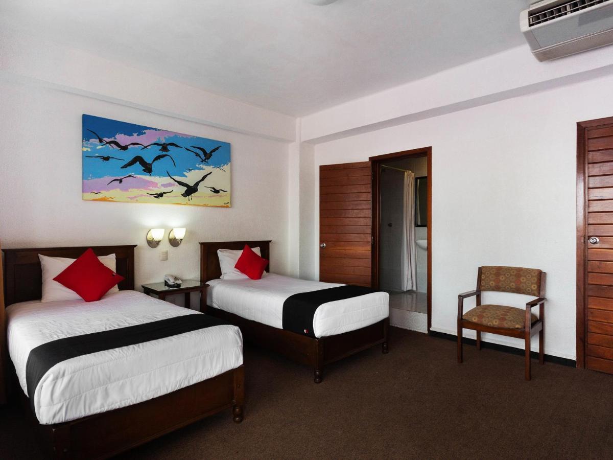 Capital O Florida Tuxpan, Veracruz Tuxpan  Екстериор снимка